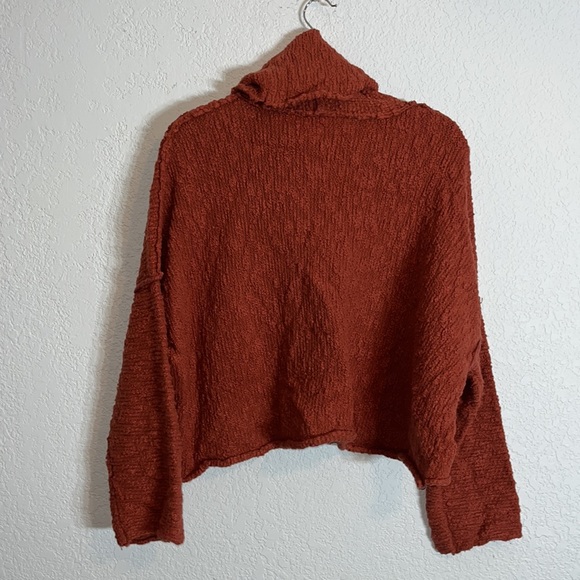 Free People boxy fit cropped turtleneck sweater in rust orange Boho Gypsy Hippie - Picture 5 of 9